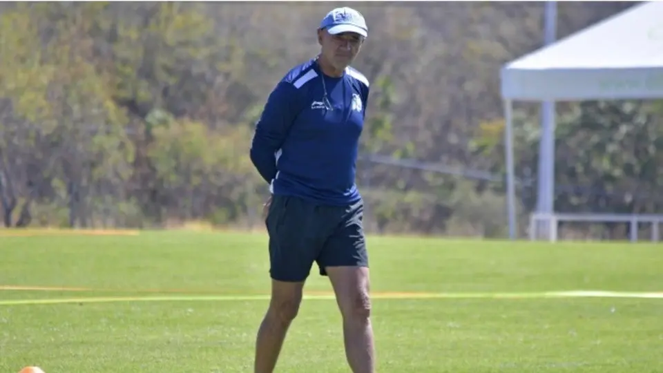 Chelís recordó cómo fue la contratación de Duilio Davino en el Puebla