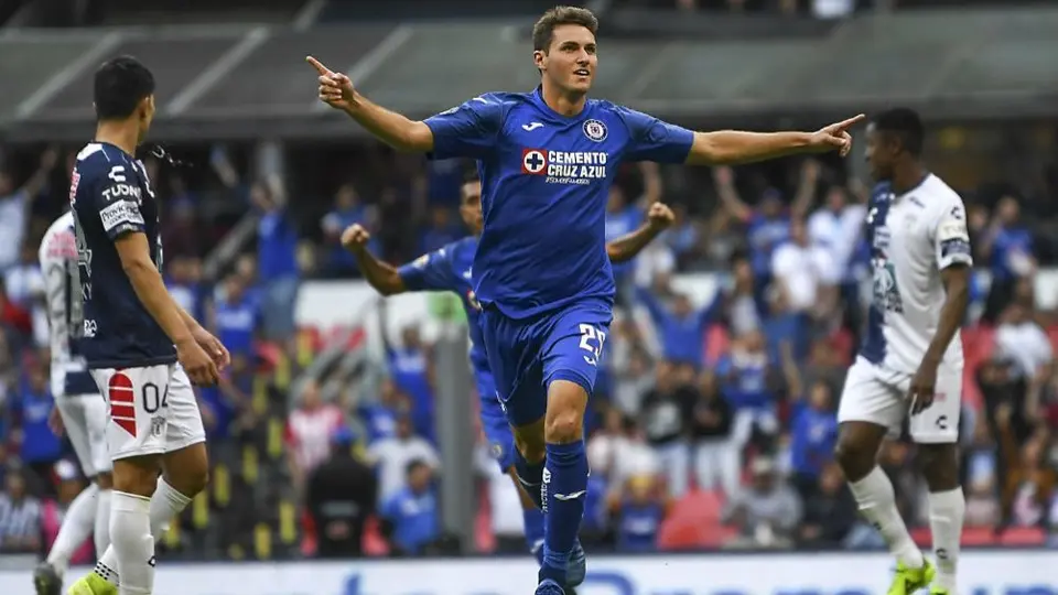 Luis García y Borja ven a JJ Macías y Santi Giménez como los goleadores del futuro