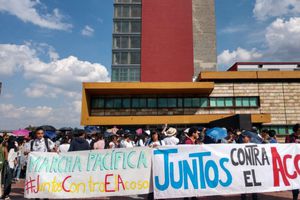 Alumnos de la UNAM protestaron en contra del acoso sexual que hay en la institución