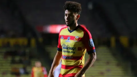 César Huerta explotó contra la eLigaMX en redes sociales