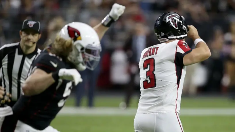 Cardinals superó a Falcons gracias a falla de Matt Bryant