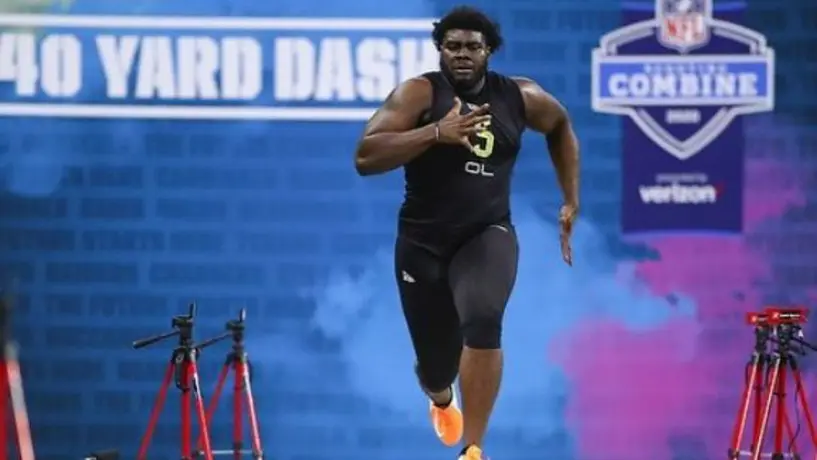 VIDEO: Prospecto de Draft NFL 2020 'entrena' con una camioneta durante cuarentena