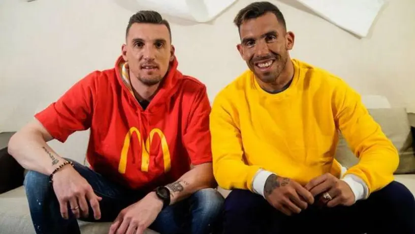 Franco Armani y Carlos Tevez protagonizan comercial en Argentina
