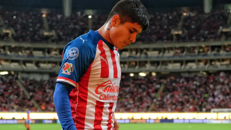 Chivas: Chofis López se habría saltado la cuarentena para ir a una fiesta