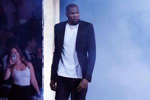 Kevin Durant admitió que le gustaría retirarse en el Barcelona