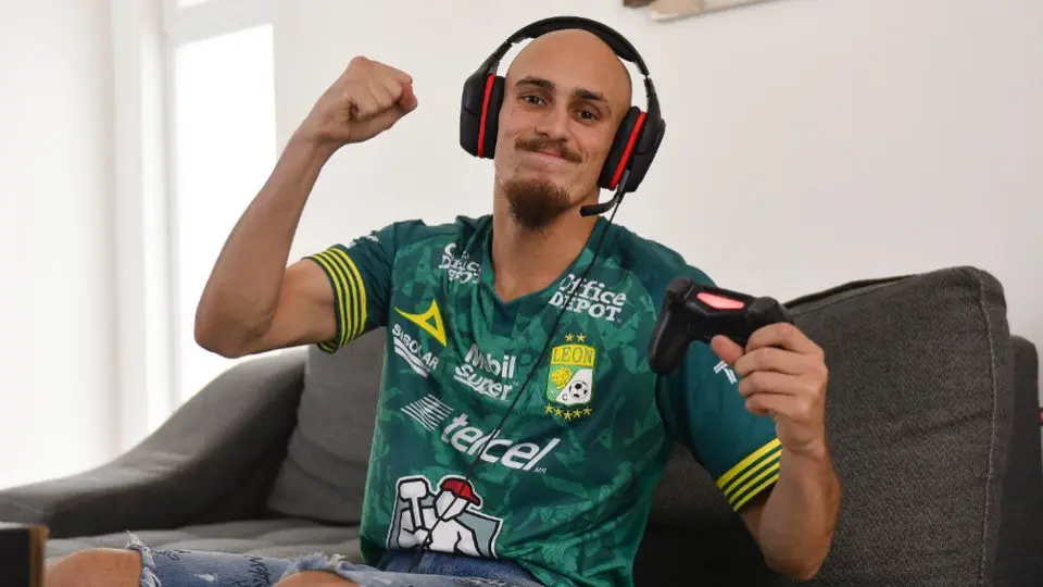 Nico Sosa y León destruyeron a Pumas en la eLigaMX