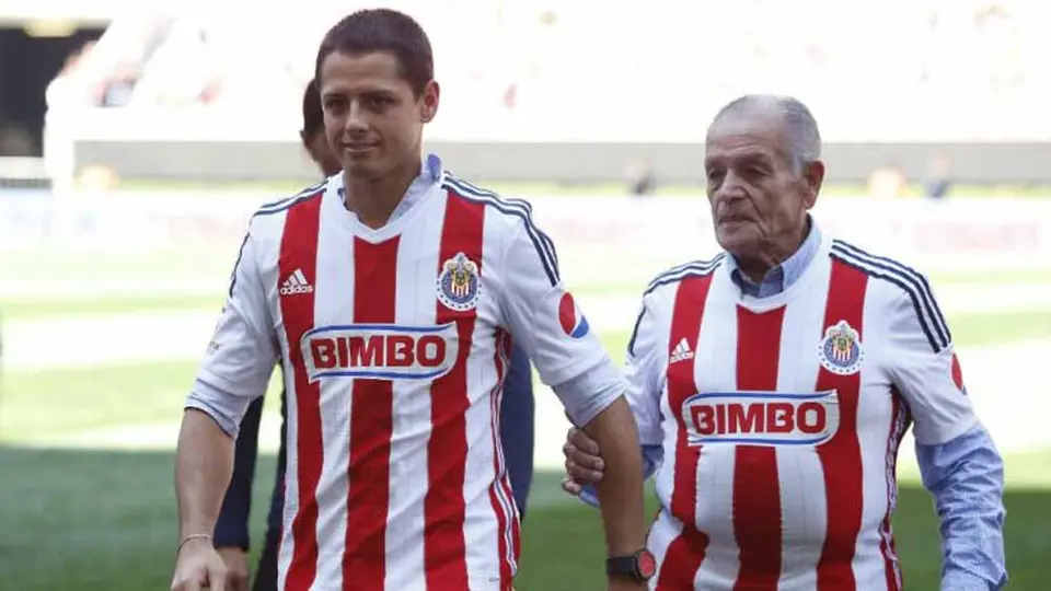 Abuelo de Chicharito Hernández, en terapia intensiva