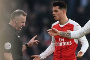 Arsenal comete Epic Fail al felicitar a Monarcas en Twitter 