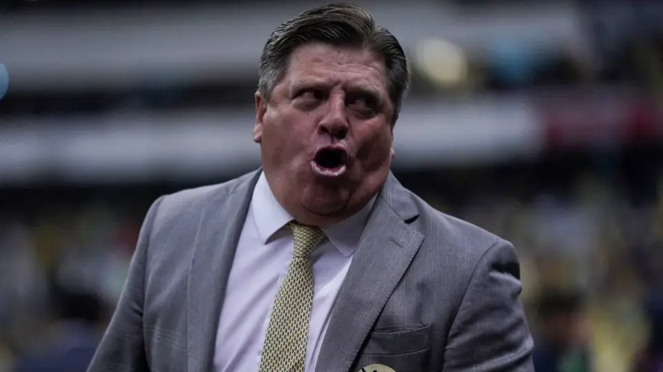 Miguel Herrera y Carlos Albert discutieron en redes sociales por 'carnita asada' del Piojo