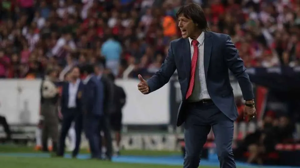 Matías Almeyda sorprendió con 'radical' cambio de look durante cuarentena