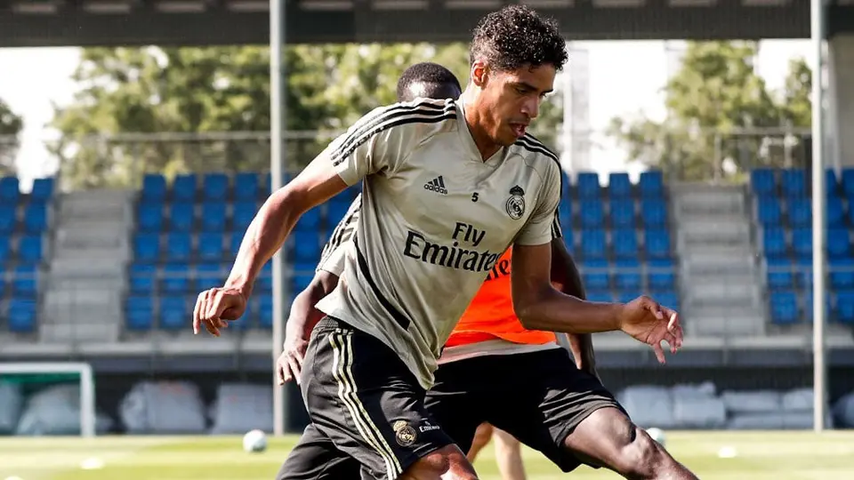 Varane: "Tenemos muchas ganas y queremos ganarlo todo"