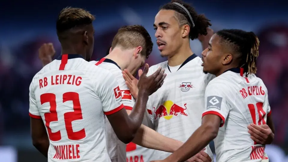 FIFPRO pidió a los equipos frenar reducción salarial de los jugadores