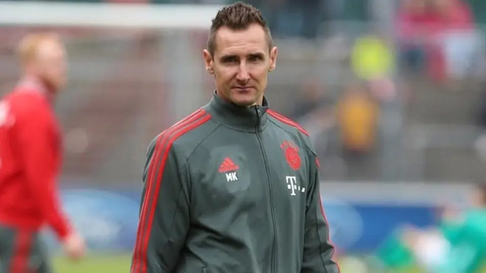 Miroslav Klose sería nuevo auxiliar técnico en Bayern Munich