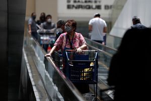 López Gatell: Cines y gimnasios podrán reabrir en semáforo naranja