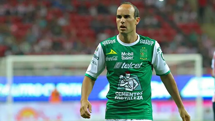 Donovan: 'El jugador mexicano no es dedicado, quiere tomar cerveza con sus amigos'