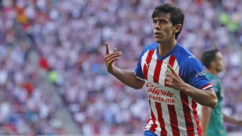 Chivas estuvo al tanto de publicación sobre JJ Macías y Alexis Vega
