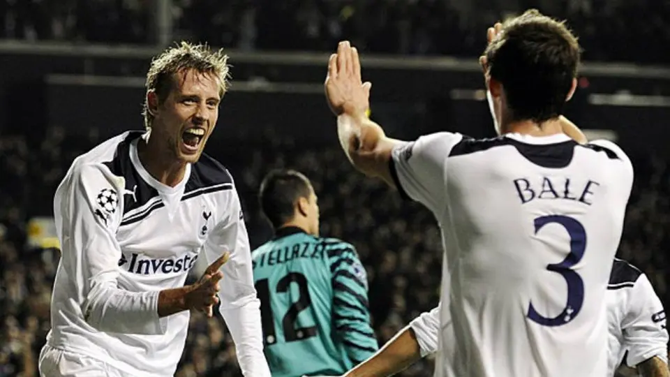 Peter Crouch: 'En sus inicios, Bale carecía de confianza y no disfrutaba su posición'
