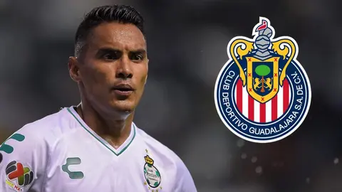 OFICIAL: Gallito Vázquez, nuevo refuerzo de Chivas