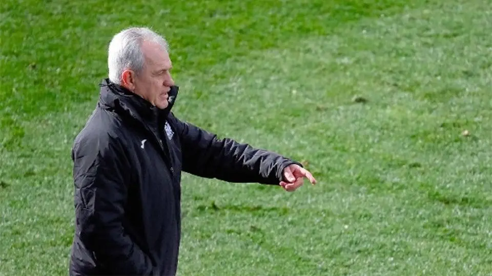 Vasco Aguirre: 'A La Liga no le gustó que revelara las fechas de regreso'