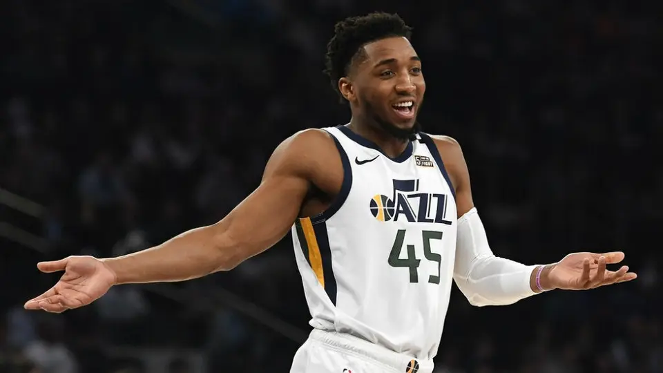 Donovan Mitchell del Jazz de Utah, sin síntomas de Coronavirus
