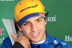 Carlos Sainz sustituiría a Vettel en Ferrari en 2021