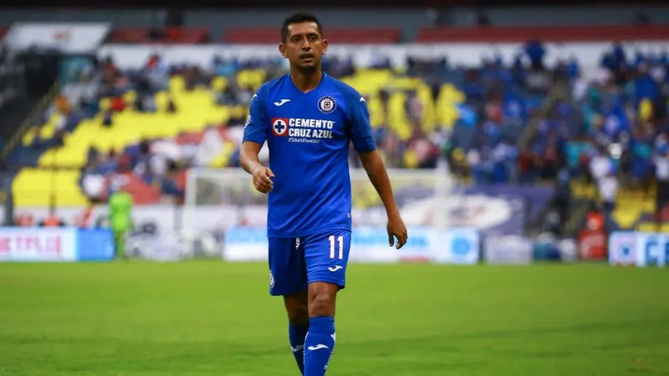 Cruz Azul: Elías Hernández viajó de León a CDMX a pesar de la cuarentena