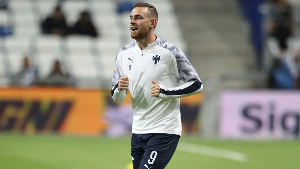 Bebé fue nombrado en Monterrey como Vincent Janssen