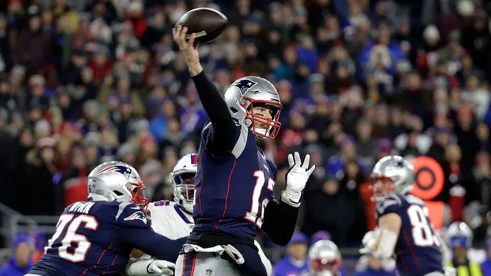 Tom Brady y JJ Watt lideran el equipo ideal de la década