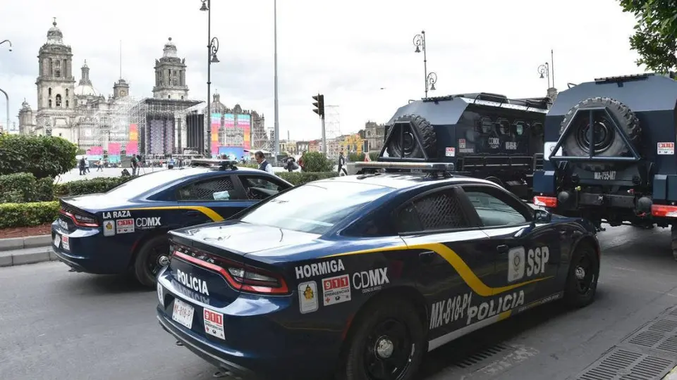 Patrullas de CDMX pedirán a través de altavoces que la gente regrese a sus casas