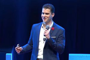 Sergio Dipp fue víctima de una broma al aire