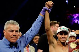 Vaquero Navarrete buscará unificar su título supergallo en 2020