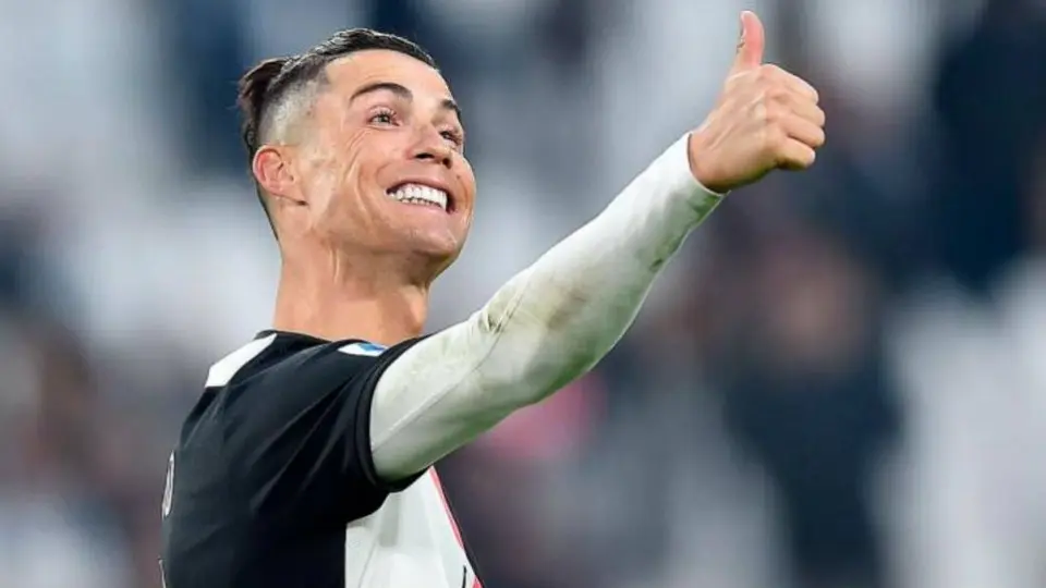 VIDEO: Cristiano Ronaldo presumió impresionante enceste en entrenamiento con Juventus