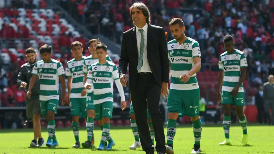 Guillermo Almada: 'La maldición del superlíder es sólo una superstición'