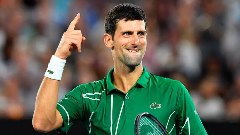 Djokovic, primer finalista del Australian Open tras imponerse a Federer