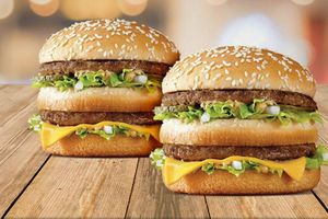 Última hamburguesa de McDonald's en Islandia, conservada como reliquia