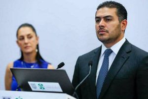 Omar García Harfuch: El Secretario de Seguridad capitalina recibió la visita de Claudia Sheinbaum