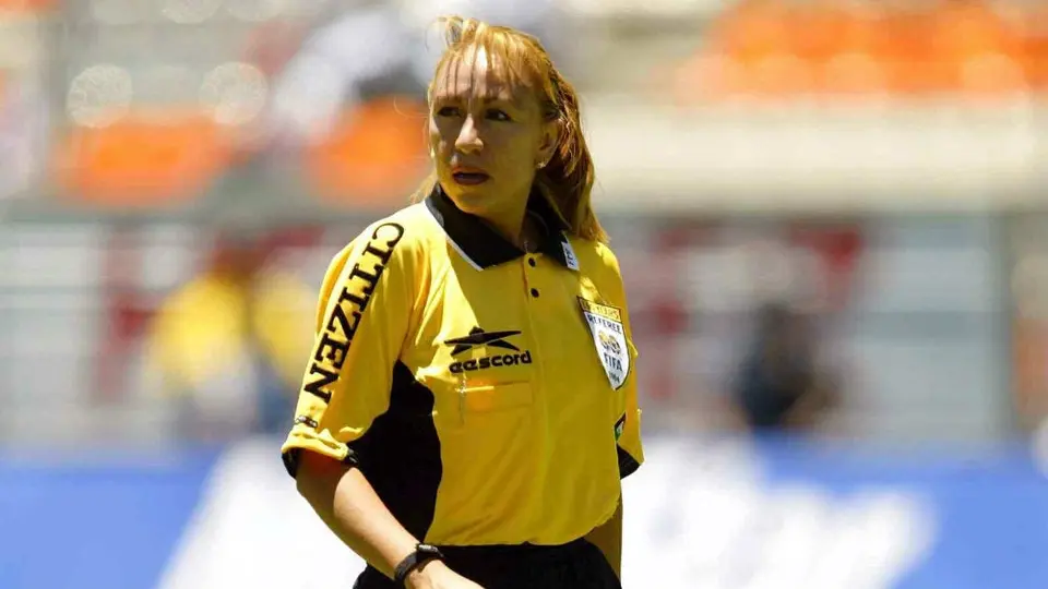 Vicky Tovar: 'Una mujer debería arbitrar, porque con VAR es más fácil'