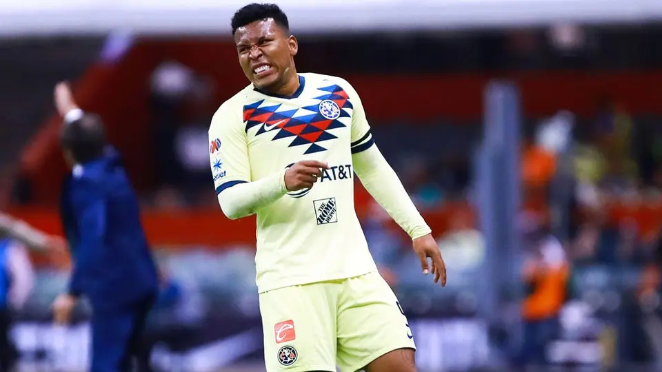 Morelia negó interés por fichar a Roger Martínez