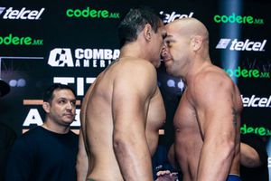 El Patrón y Ortiz se dieron de empujones previo a su función en Combate Américas