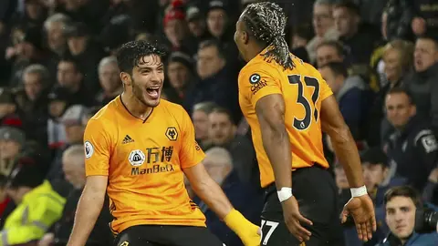 Jiménez comandó la victoria del Wolverhampton sobre el Bournemouth