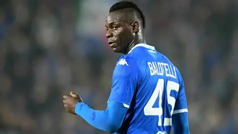 Serie A: Balotelli se defiende de sus detractores 'vengan al deportivo, así ven si entreno'