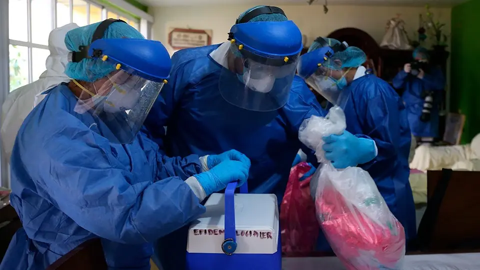 México registró cifra récord de infectados de coronavirus en un día