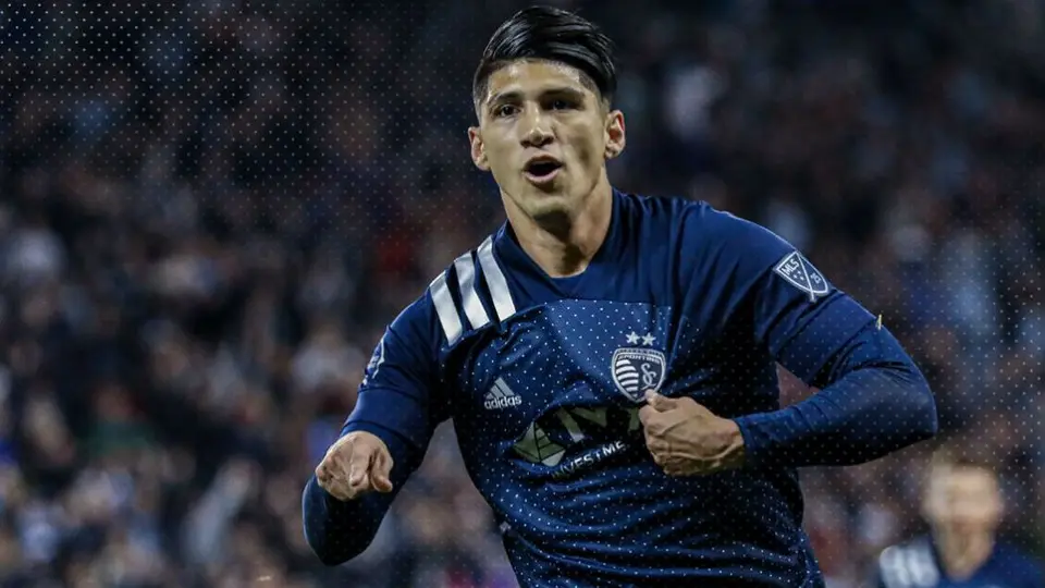 Alan Pulido protagonizó con gol y asistencia goleada de Sporting KC