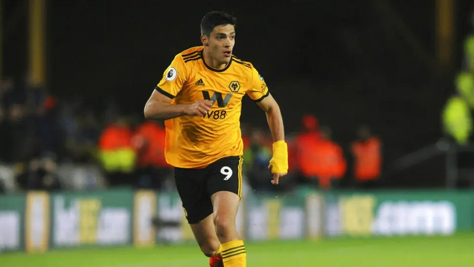 Raúl Jiménez y los Wolves se unieron a la celebración del Día de Muertos