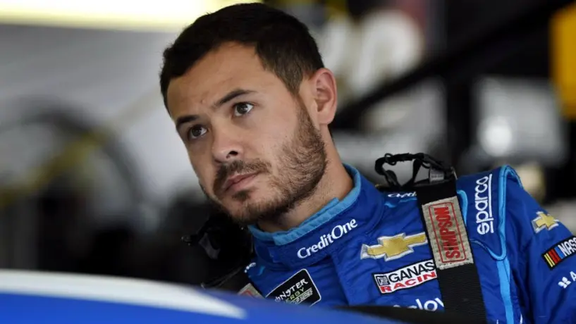 Piloto Kyle Larson fue despedido del Chip Ganassi por insulto racista