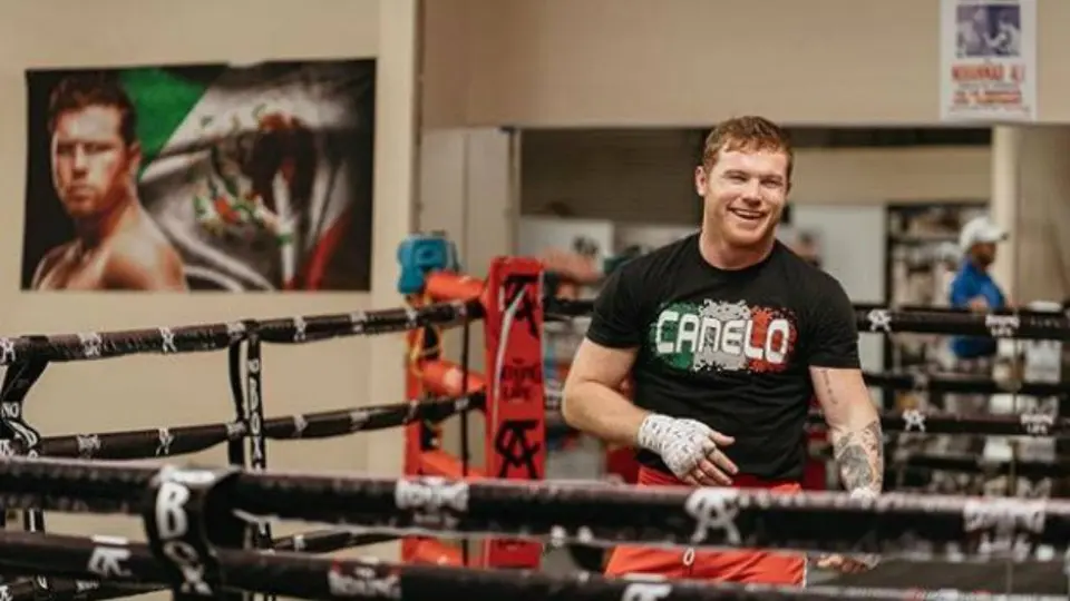 Canelo 'presumió' yate de 60 MDD durante sus vacaciones