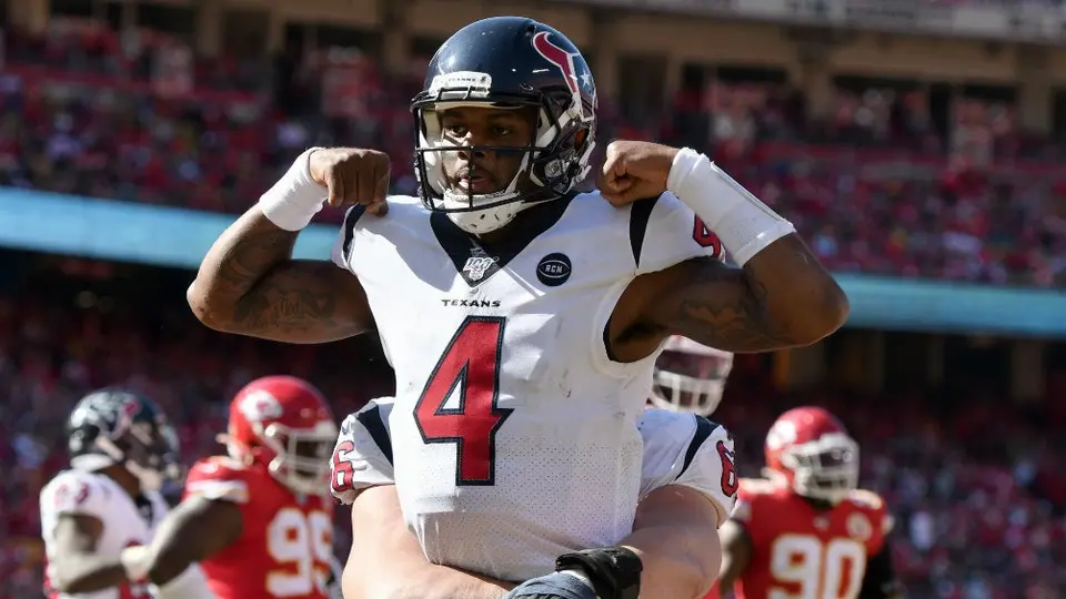 Deshaun Watson guió a Texans a la victoria sobre Kansas City