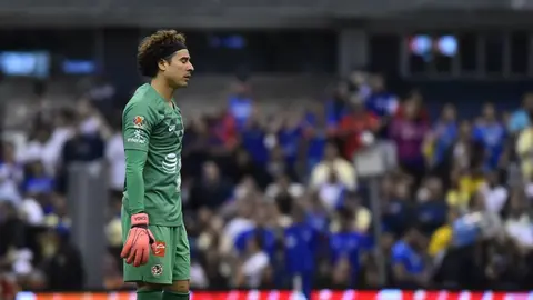Hugo González: 'Sé que Memo Ochoa saldrá de ese mal momento'
