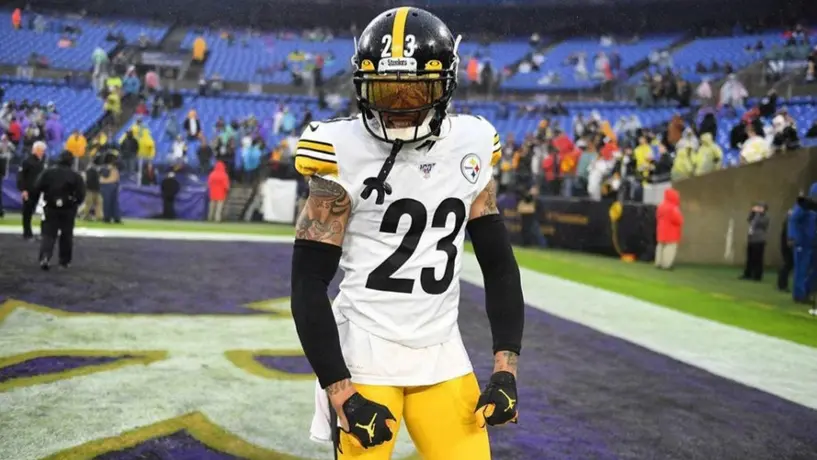 Joe Haden, de Steelers, donó 600 pizzas a personal médico
