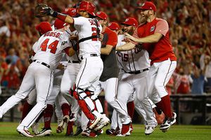 Nationals remontan a Brewers y ganan comodín de la Liga Nacional